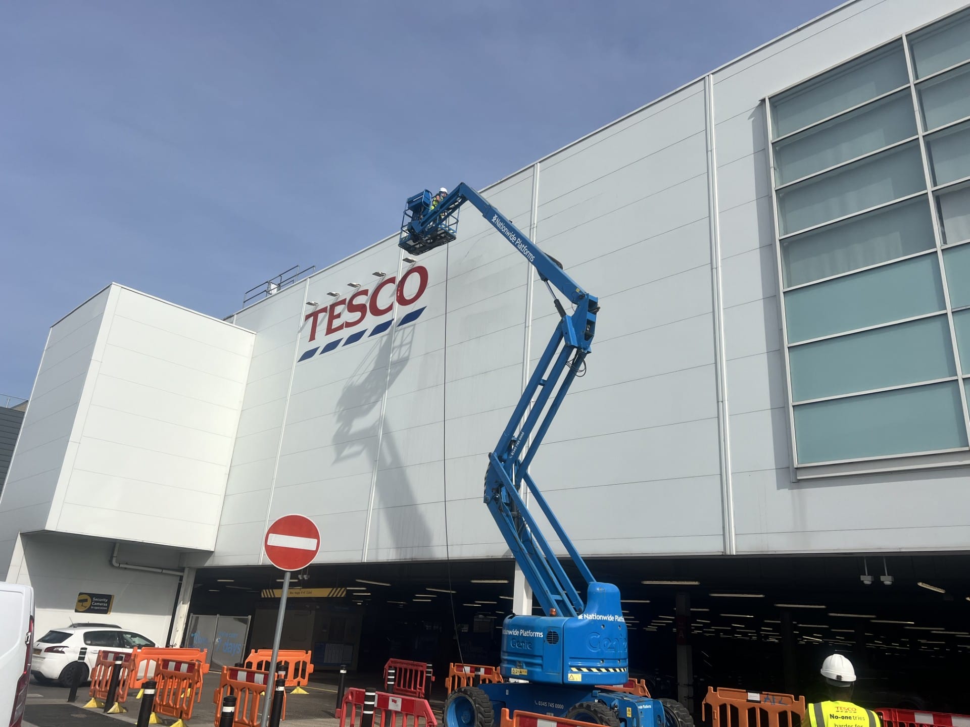 External Cleaning at Tesco