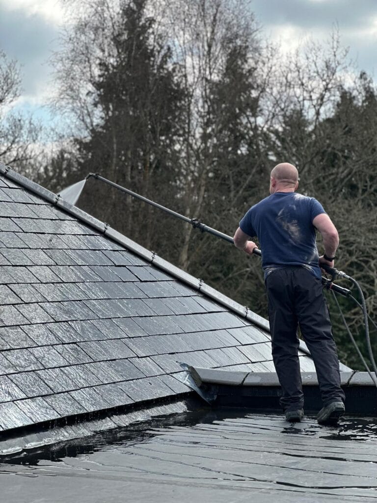 Roof Cleaning Service in Kent